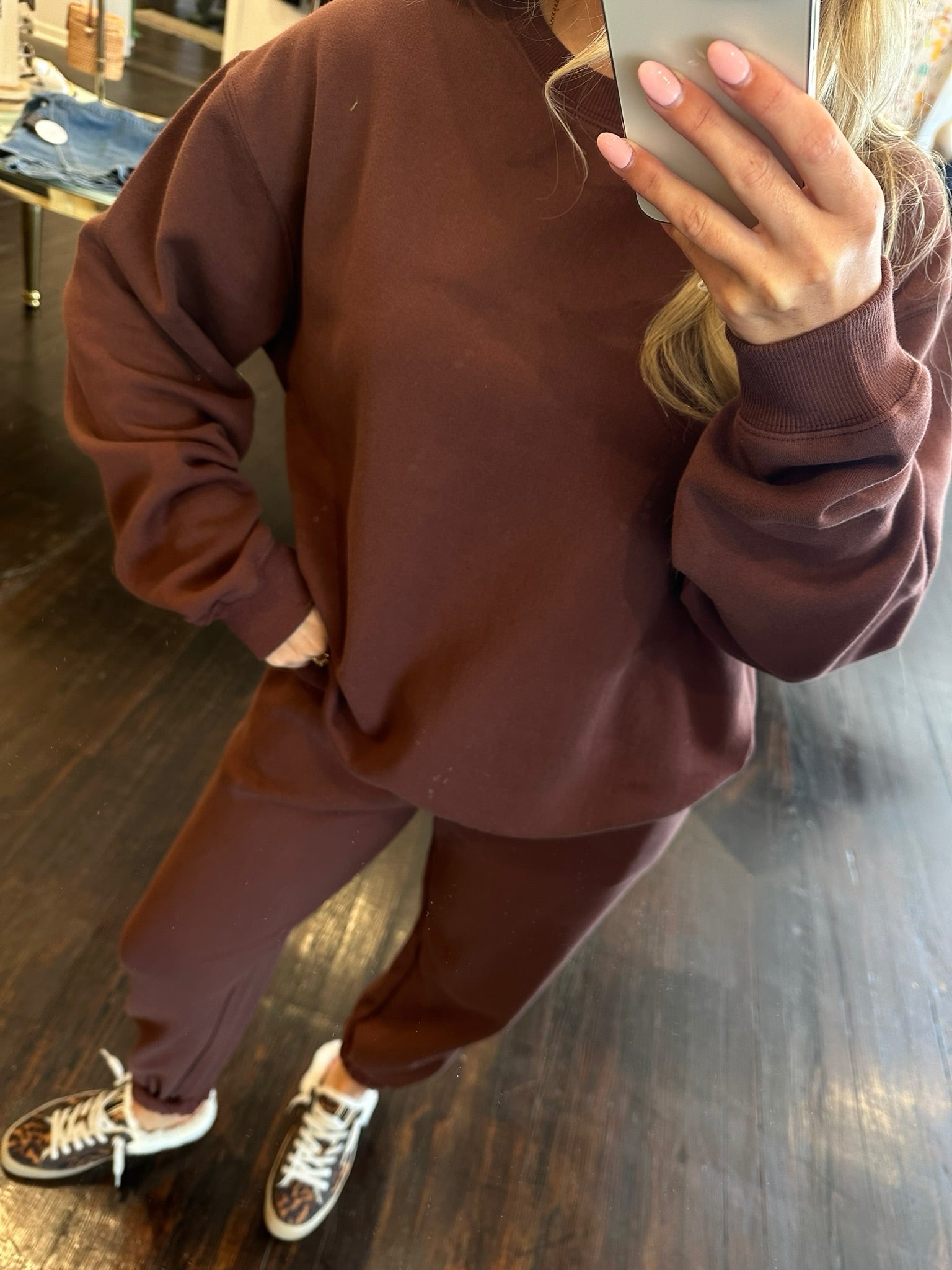 z supply stadium cotton jogger in sandalwood