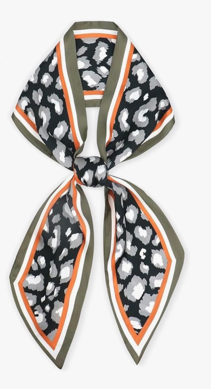 leopard love neck scarf in olive