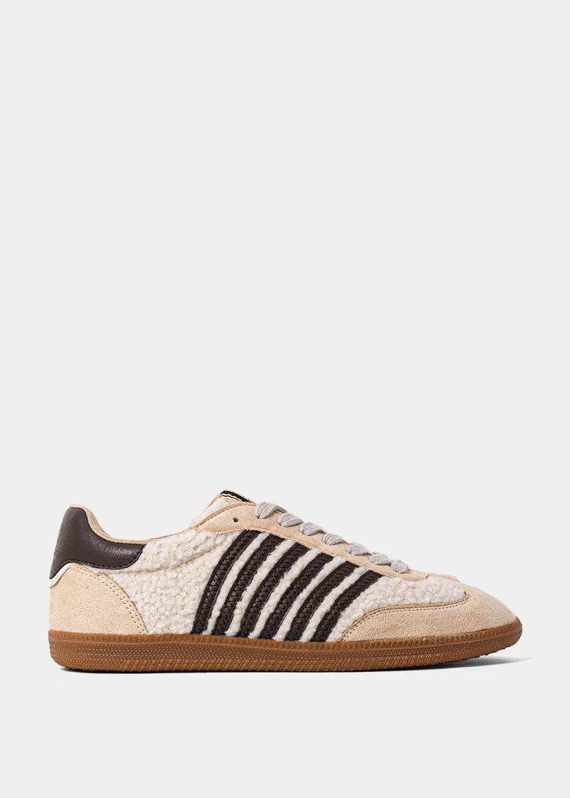 shu shop stevie in beige shearling