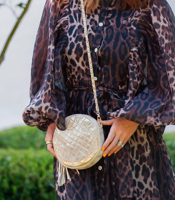 caroline hill cece crossbody in champagne pop