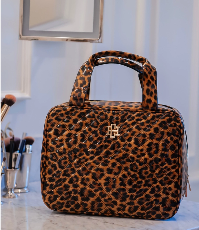caroline hill punta cana case in spotted patent