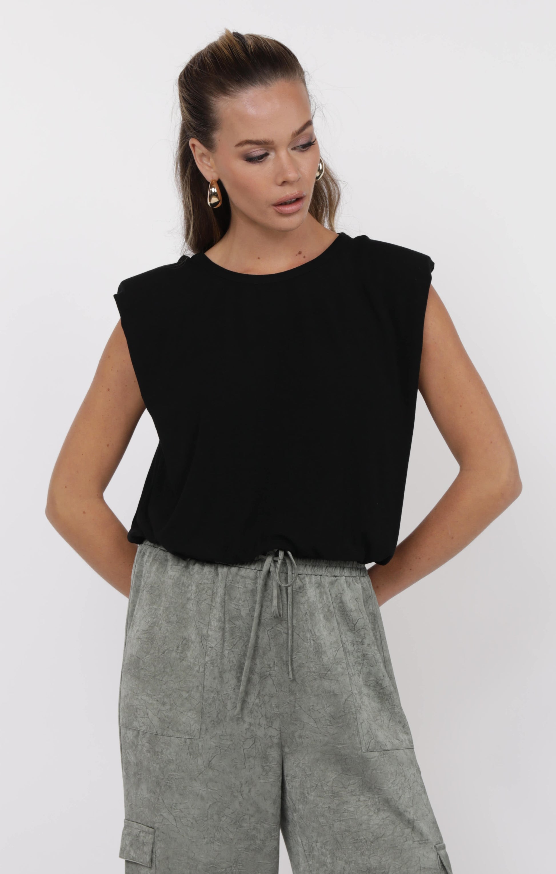 sage the label so into you top in black