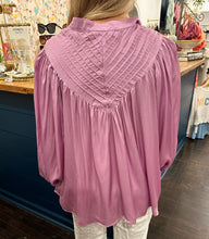 Load image into Gallery viewer, karlie solid satin pleat button up top in purple