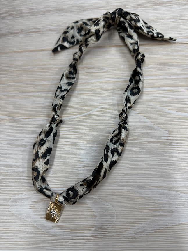 remi scarf necklace
