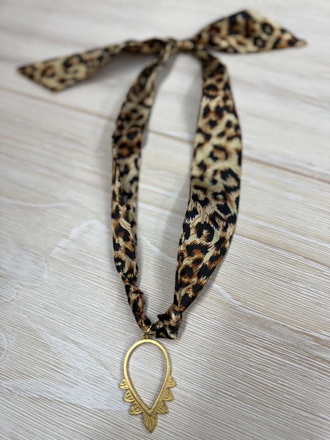 chloe scarf necklace