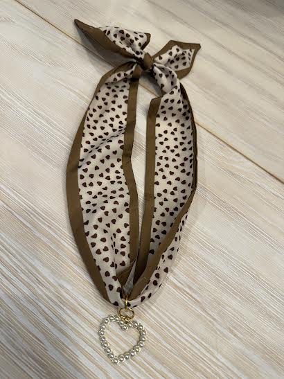 vikki scarf necklace
