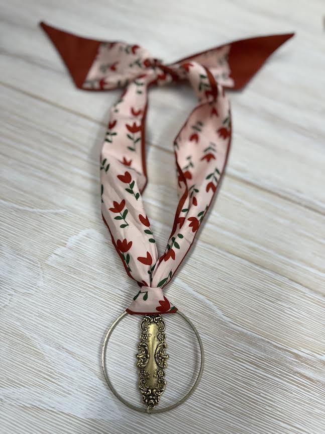 naomi scarf necklace
