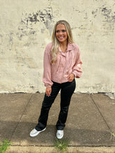 Load image into Gallery viewer, tencel blend crop bomber jacket in blush