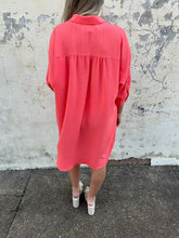 Load image into Gallery viewer, ivy jane collared dolman dress in coral