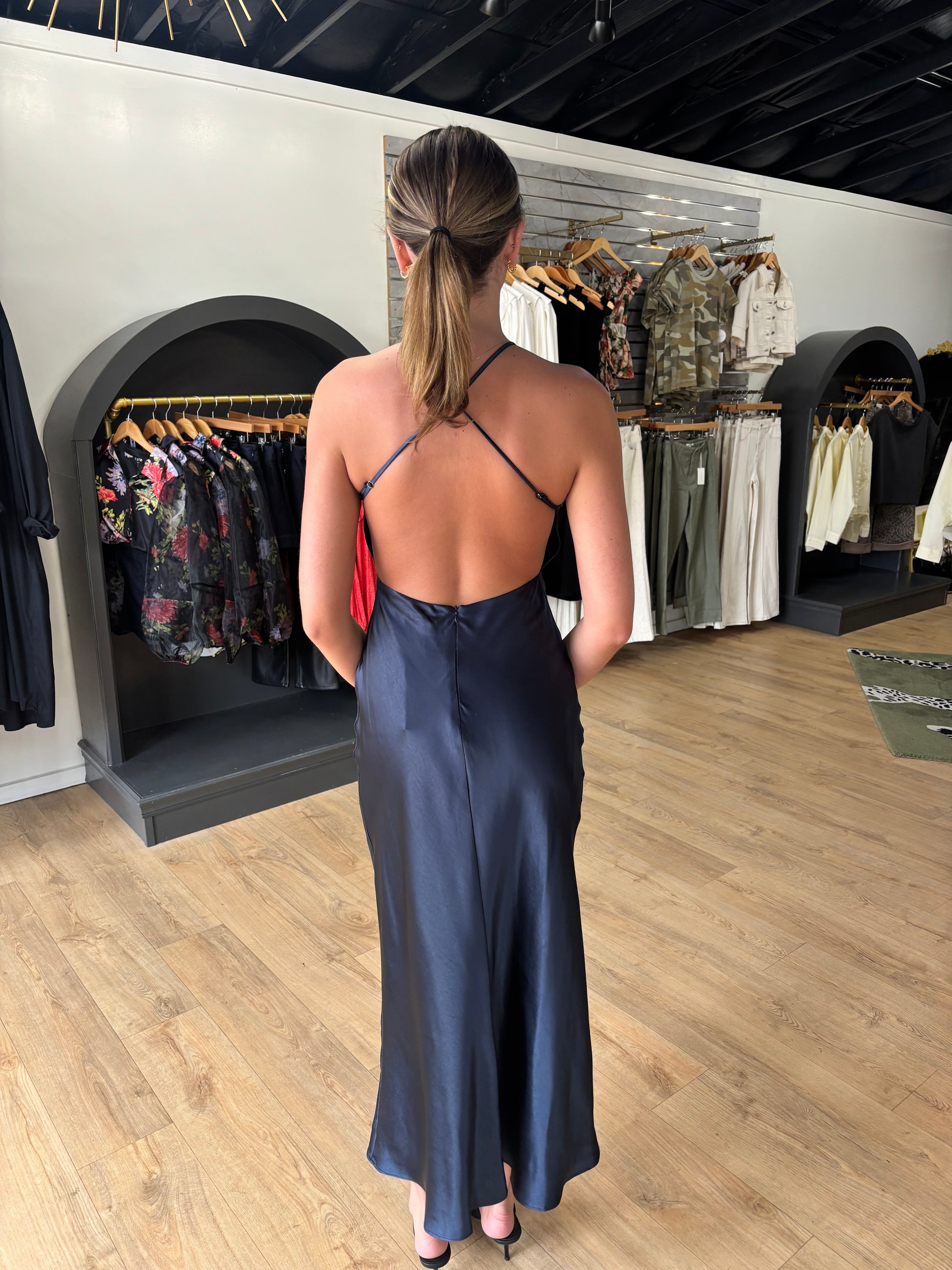 nia montana dress in midnight