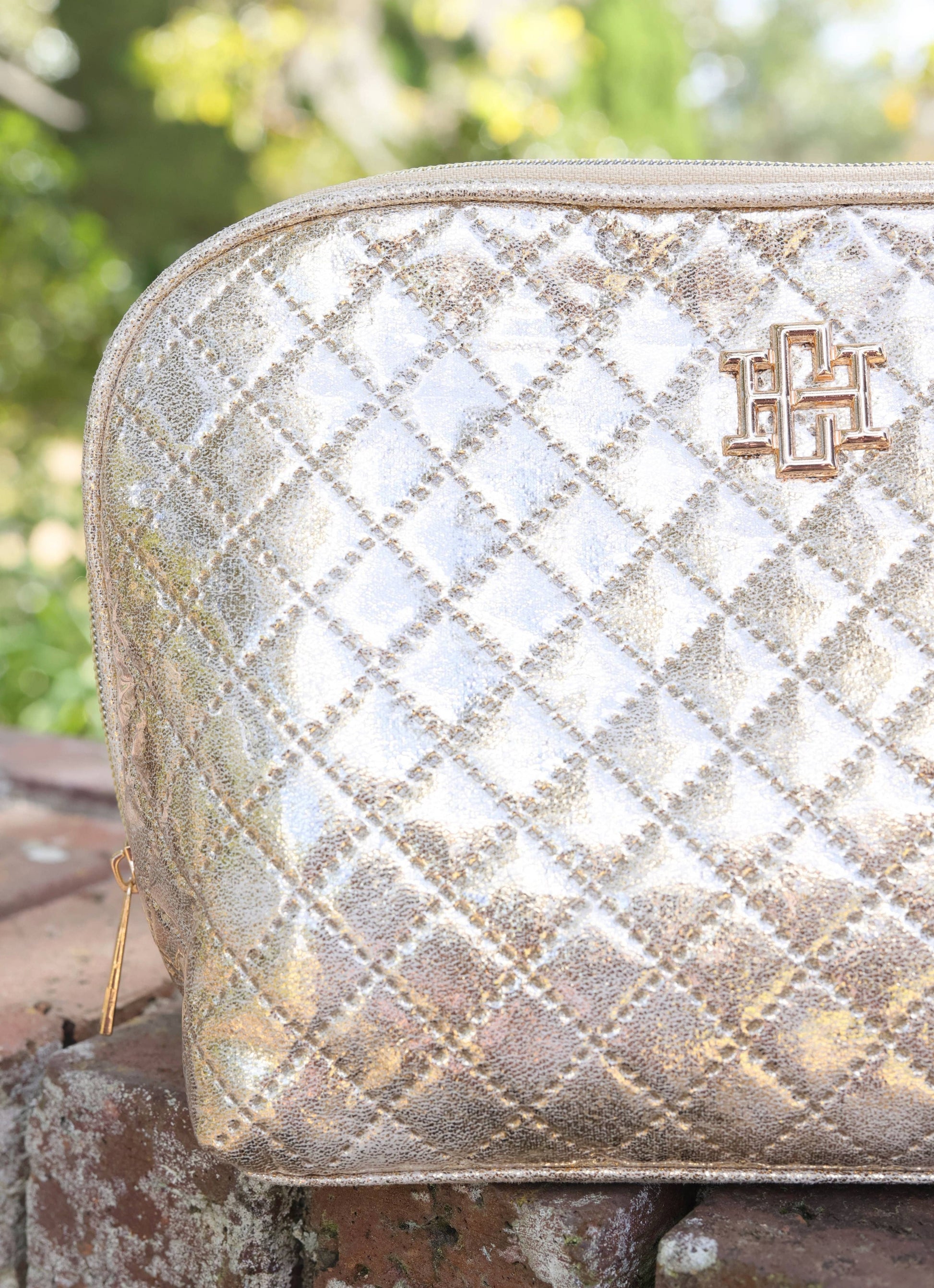 Caroline Hill Capri Large Pouch in Champagne