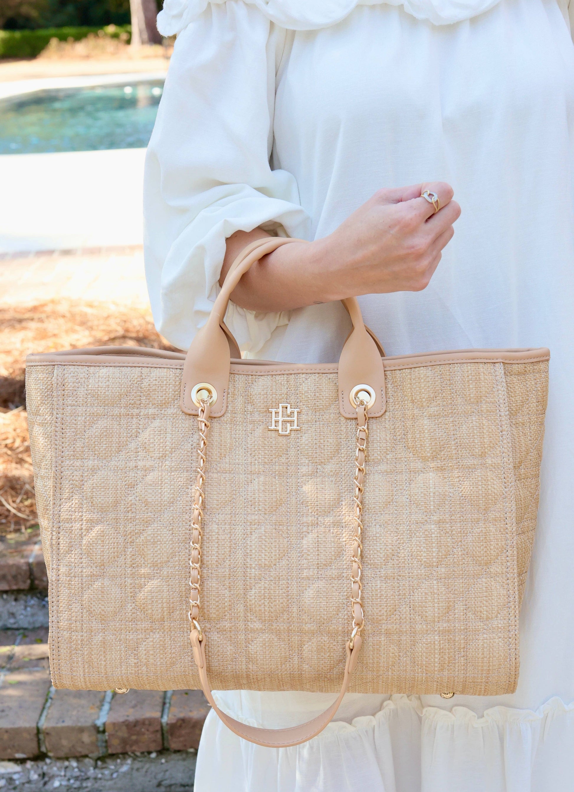 Caroline Hill Melissa Tote Bag in Natural Quilted