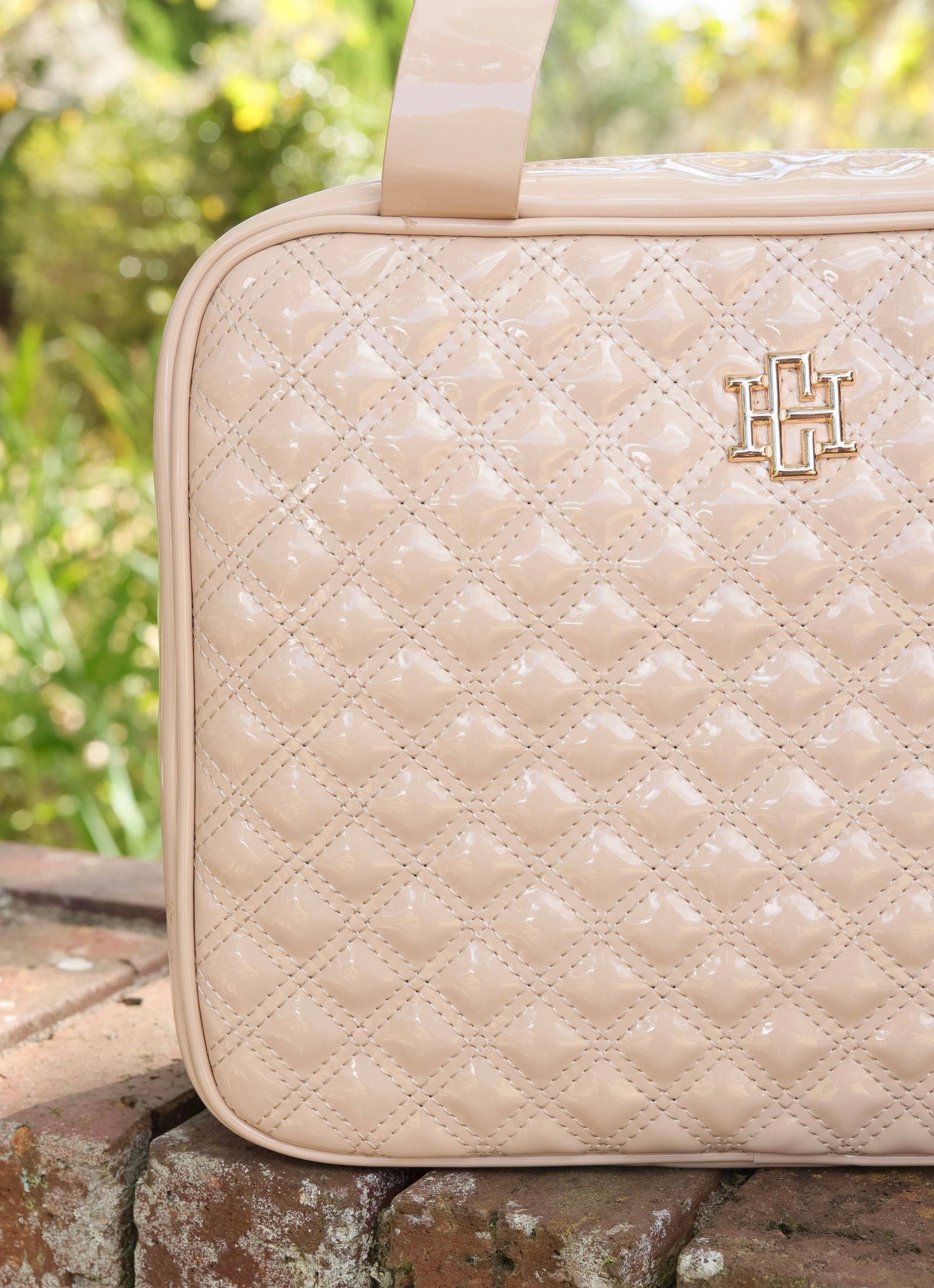 Caroline Hill Cana Large Case in Nude Patent