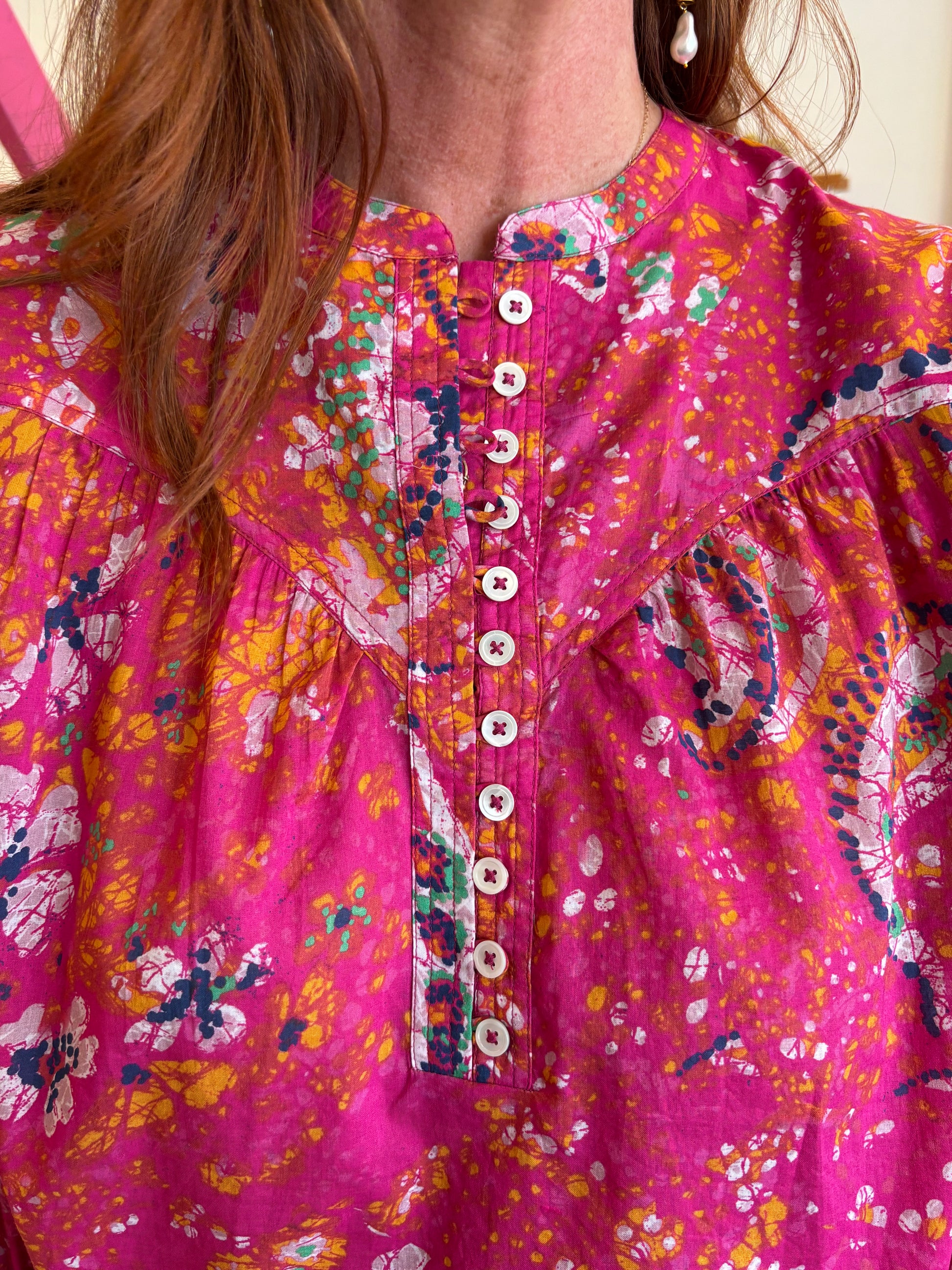 ivy jane explosion of color top in fuchsia