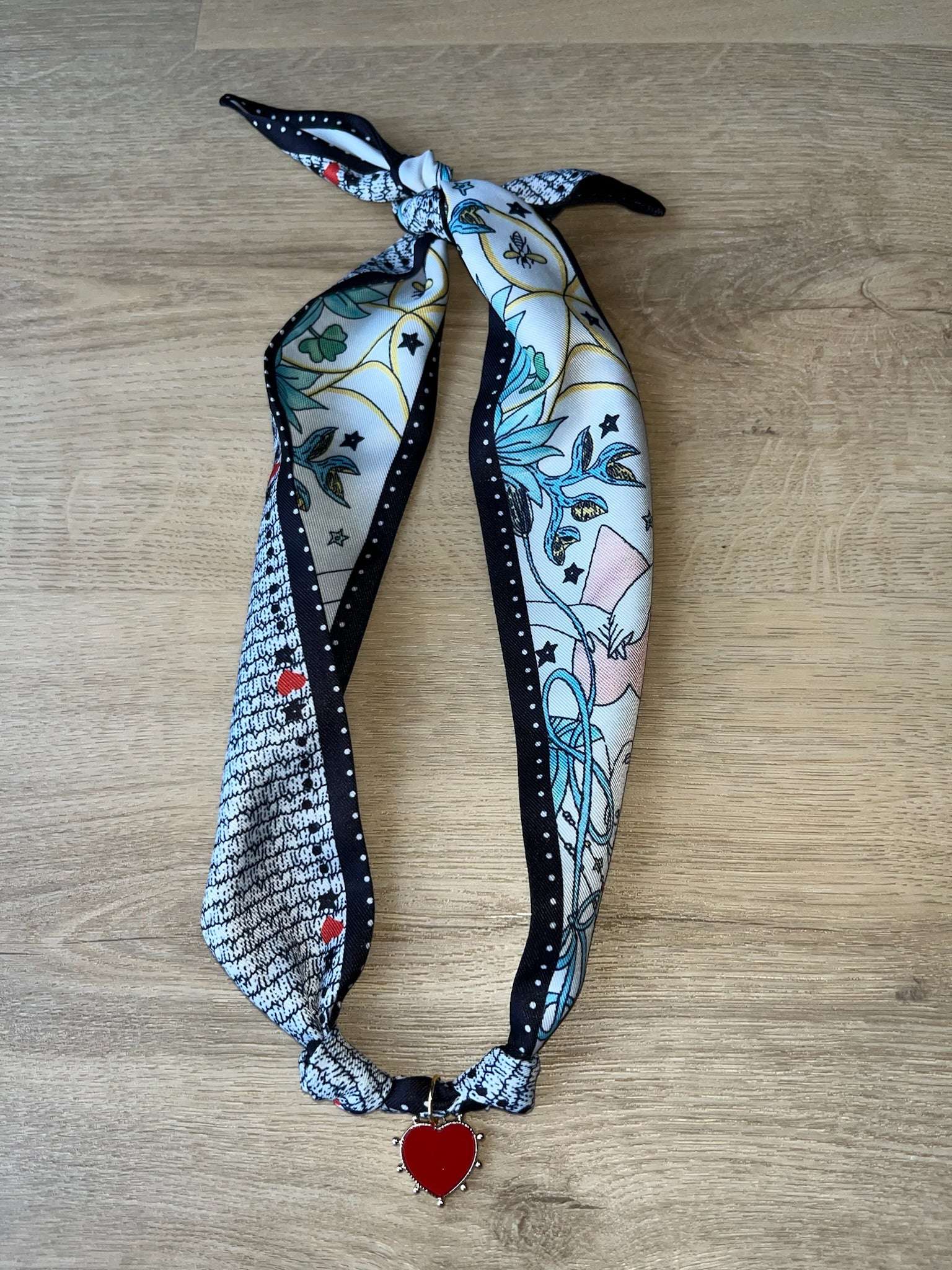 lucky scarf necklace