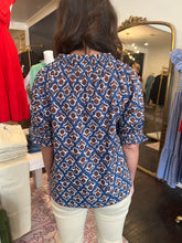 Load image into Gallery viewer, ivy jane peasant block fleur top in blue