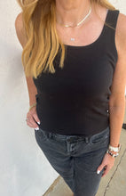 Load image into Gallery viewer, z supply audrey rib tank in black