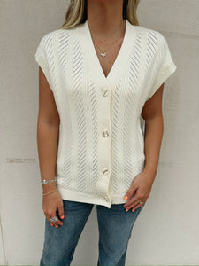 liverpool sleevless cardi in cream