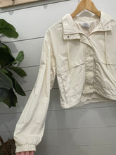 Load image into Gallery viewer, z supply tiebreak nylon jacket sandstone
