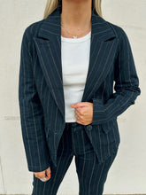 Load image into Gallery viewer, liverpool notch collar blazer in lapis indigo stripe