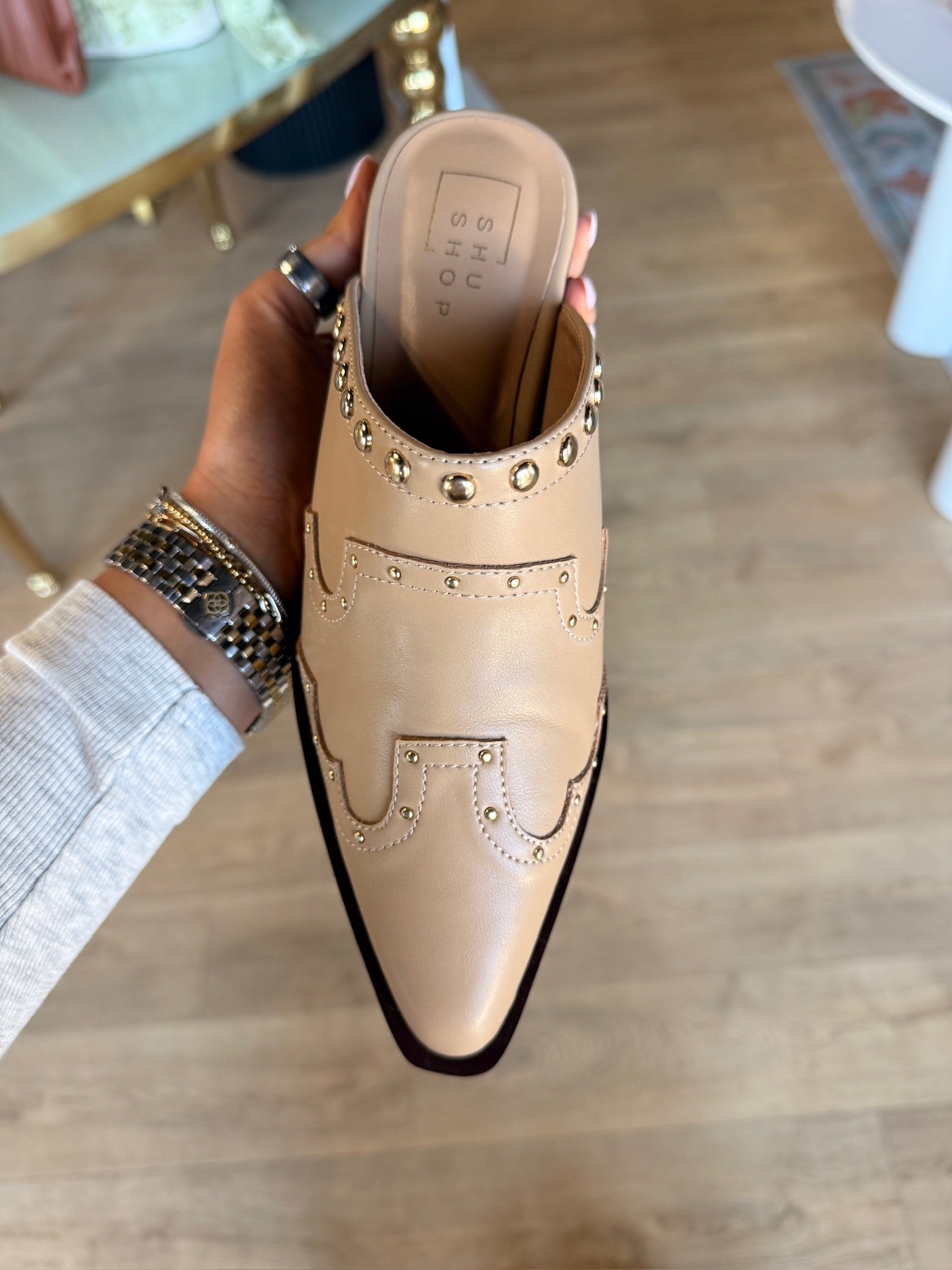 shu shop thalia mule in nude