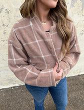 Load image into Gallery viewer, z supply lex plaid jacket in heather taupe