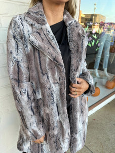 ivy jane faux mountain fox coat in pewter