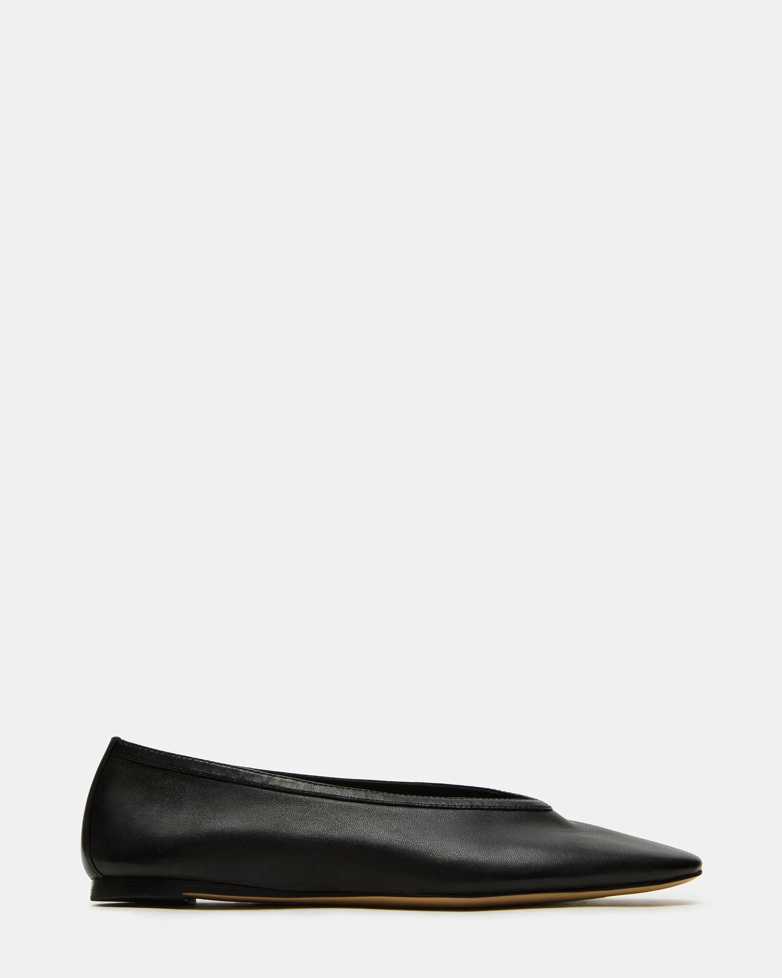 steve madden leni flat in black leather