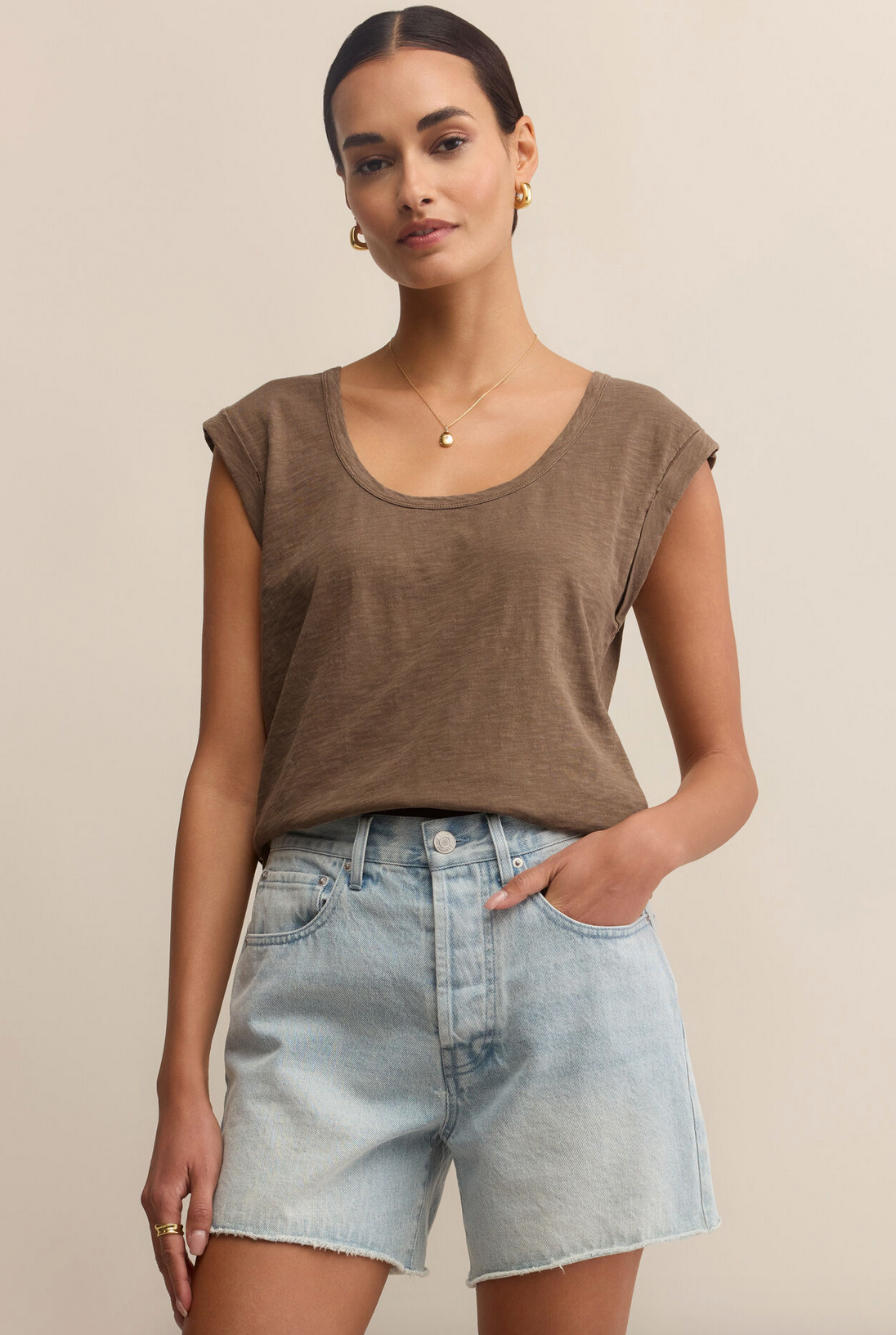 z supply per diem tee in tiki