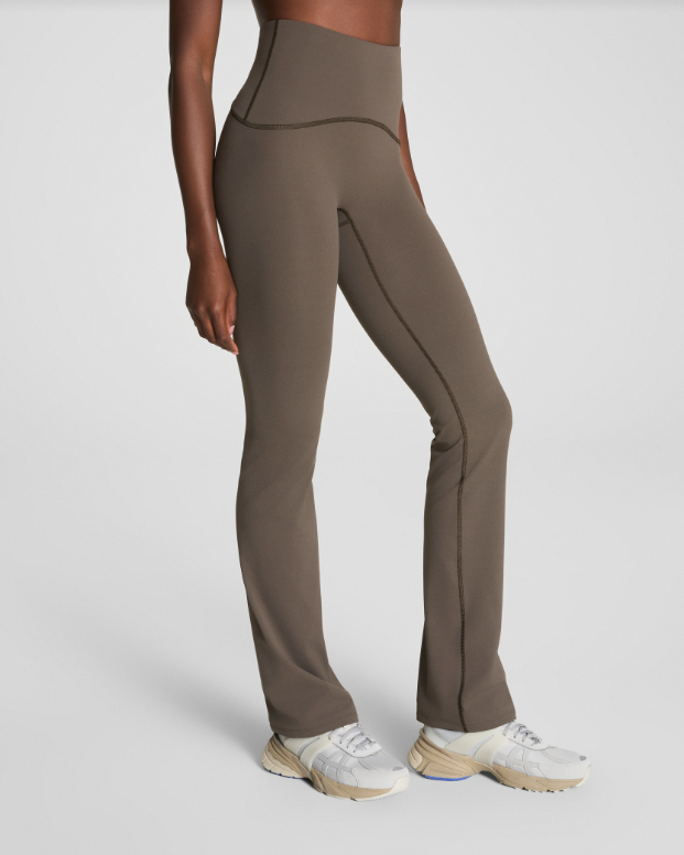 Spanxshape™ Booty Boost® Flare Pant