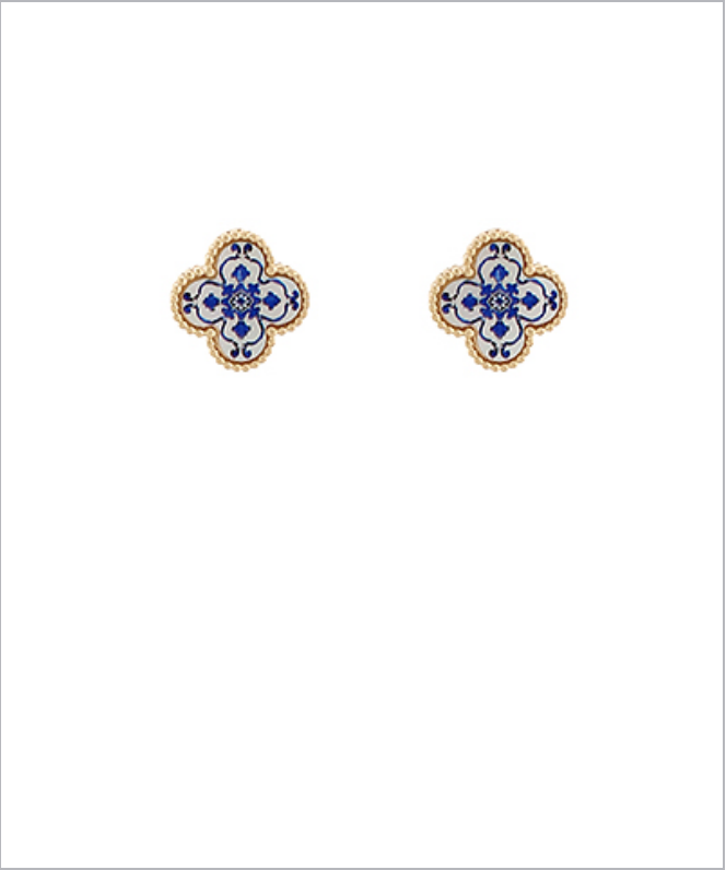 blue and white clover studs