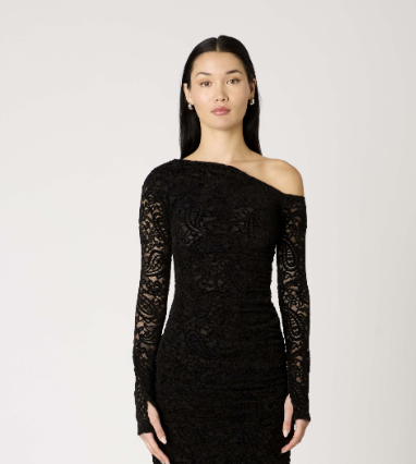 nia cleo top in black