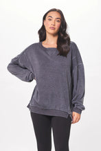 Load image into Gallery viewer, vintage havana oversized crewneck in washed charcoal