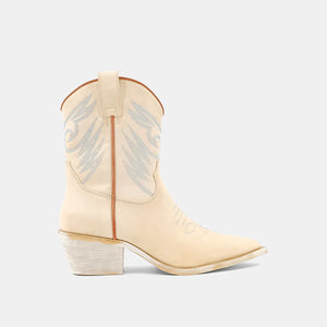 shu shop zahara boot in cream