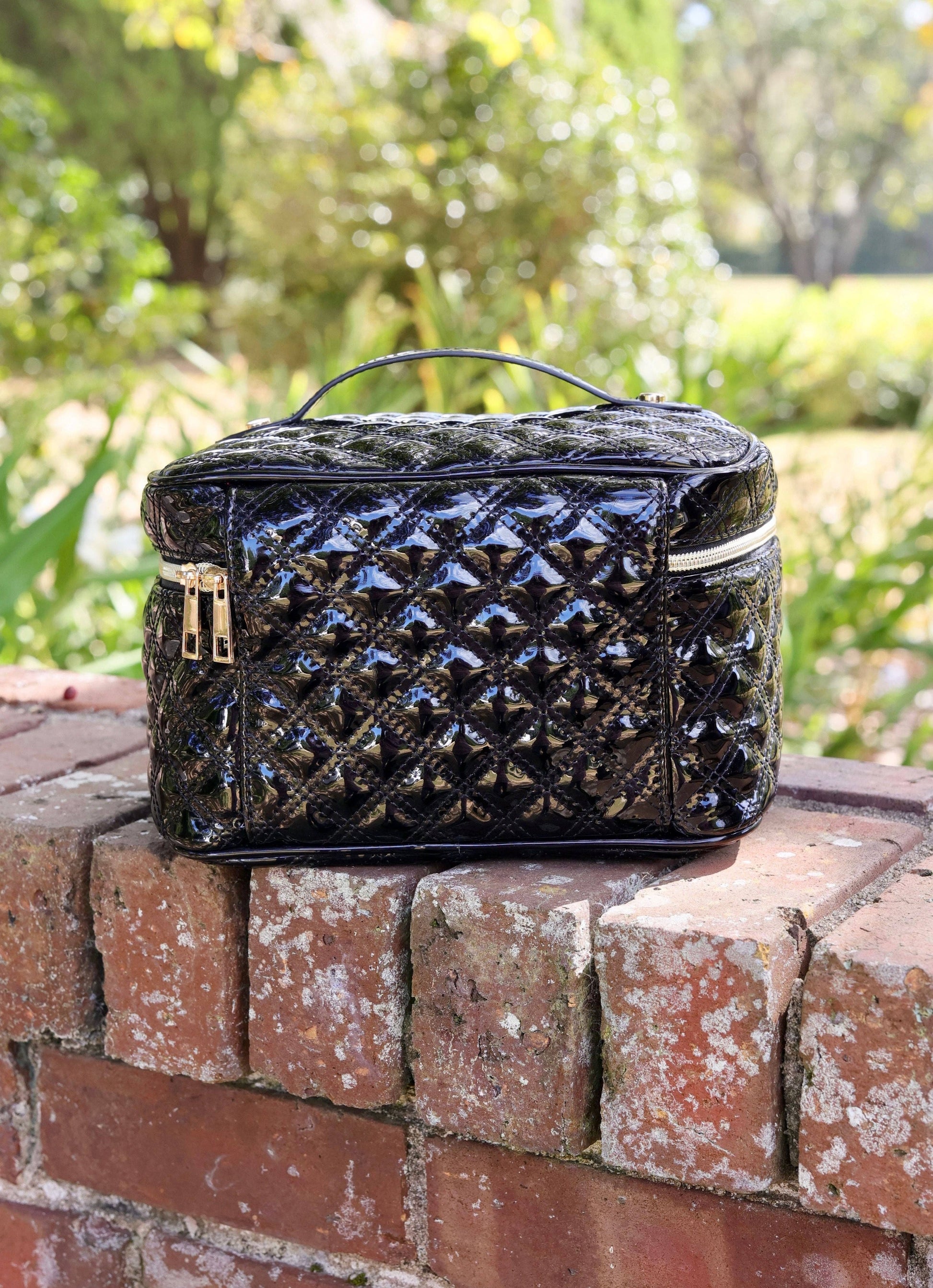 Caroline Hill Hampton Train Case in Black Patent
