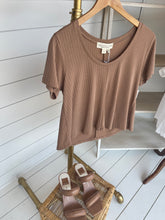 Load image into Gallery viewer, saltwater luxe crew neck tee in chai