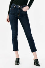 Load image into Gallery viewer, dear john stella high rise cropped slim straight in medlin