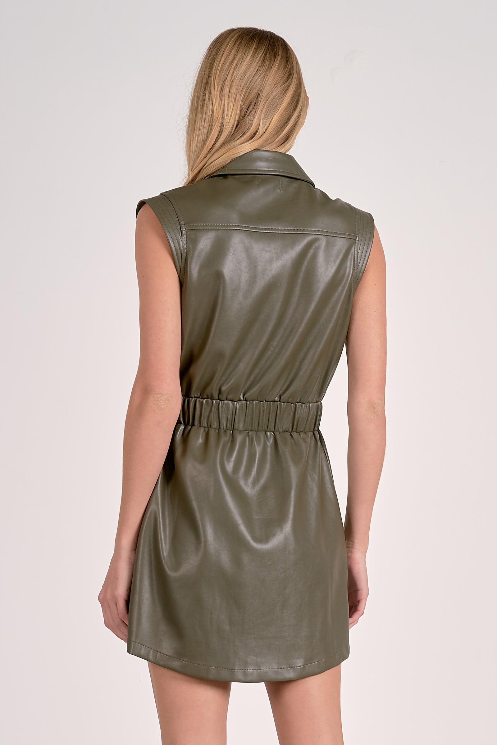 elan elastic waist dress in pine
